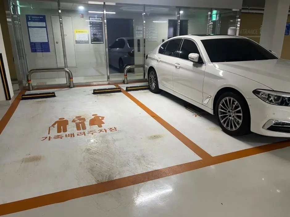 논현문화마루도서관 사진
